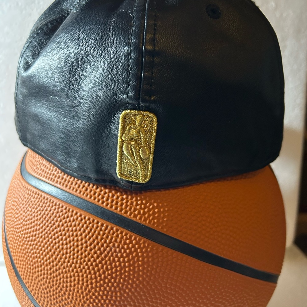 Boston Celtic Hat - Picture 3 of 11